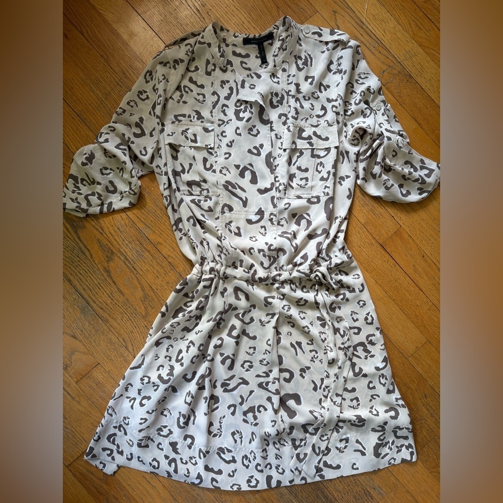 BCBGMAXAZRIA ANIMAL PRINT  DRESS